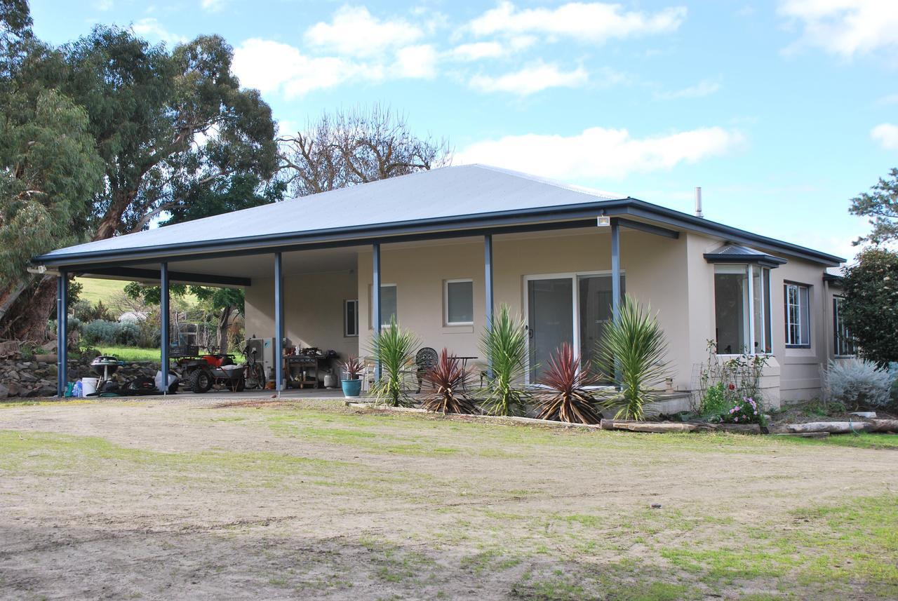 Back Valley Farmstay Bed And Breakfast Victor Harbor Ngoại thất bức ảnh